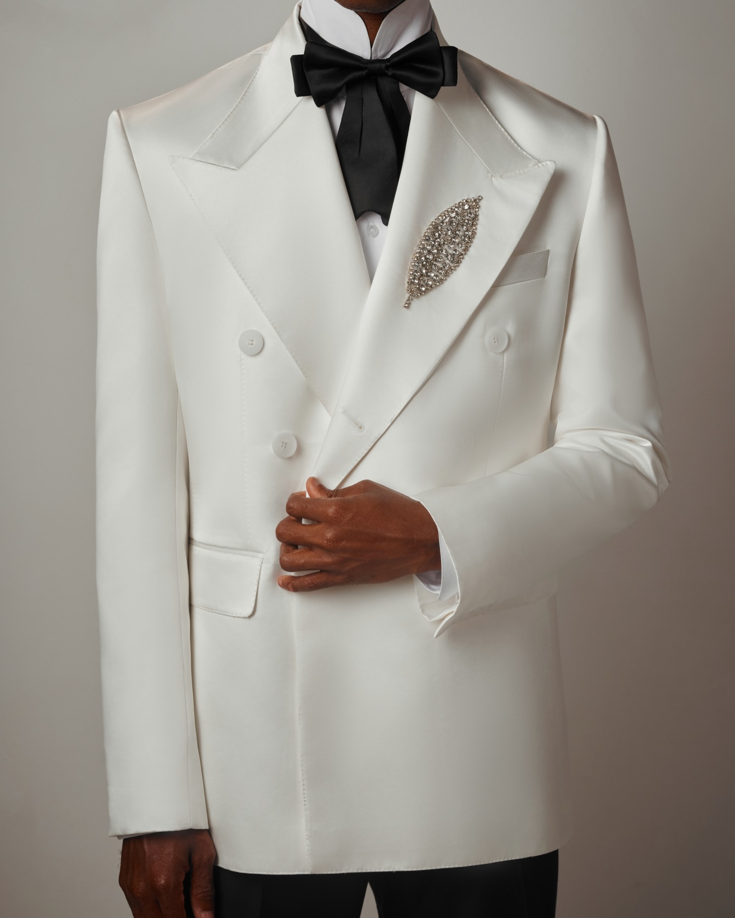 White Men Suit Set 2 Pcs Blaze - مراجعة Formal Wear For Men Black Suit وسعره