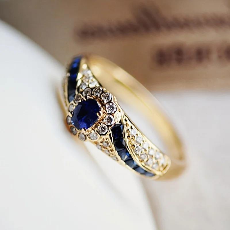 1pc Elegant Golden-Tone Alloy  - مراجعة Men Formal Wear Design وسعره